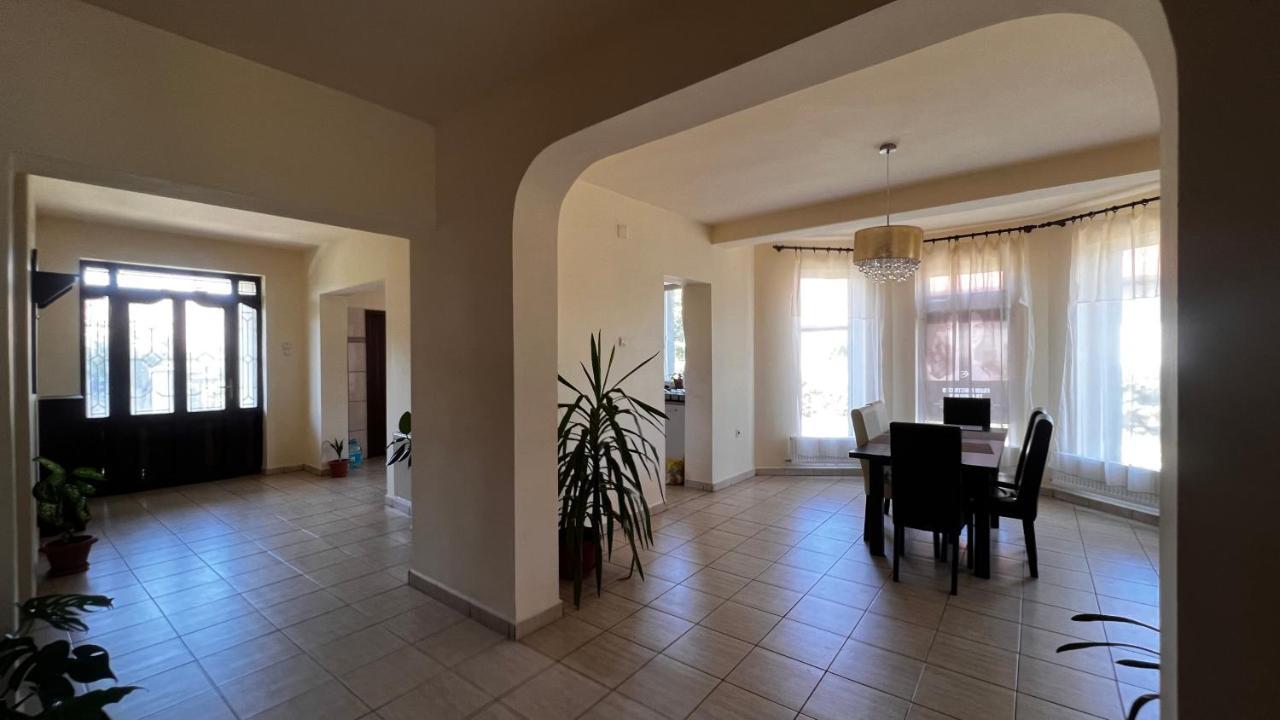 Villa Casa Vio Timişoara Exterior foto