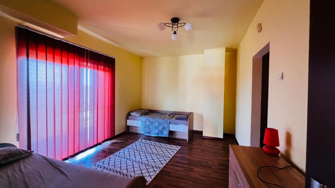 Villa Casa Vio Timişoara Exterior foto